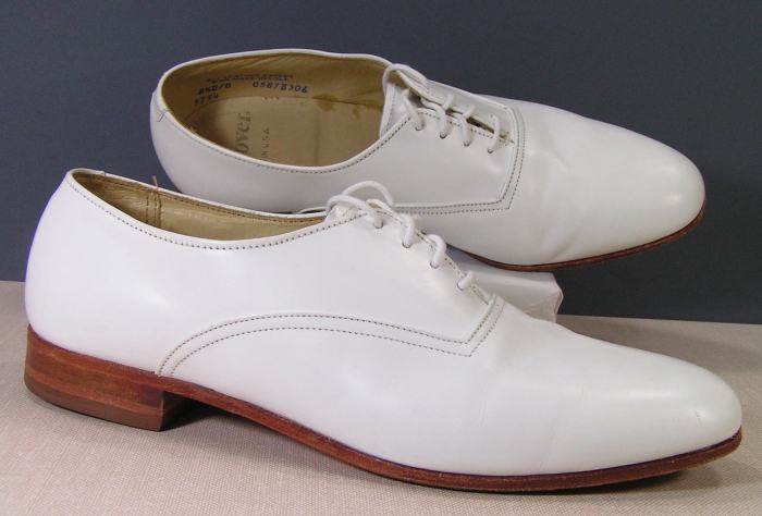 White leather dress shoes mens